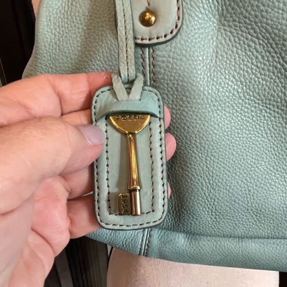 Fossil Leather Purse  - Picture 2 of 8